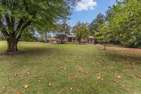 5 Acres of Residential Land with Home for Sale in Portland, Tennessee