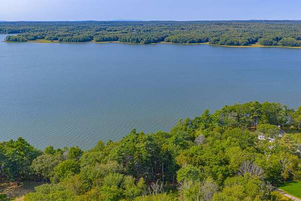 1.45 Acres of Residential Land for Sale in Brunswick, Maine