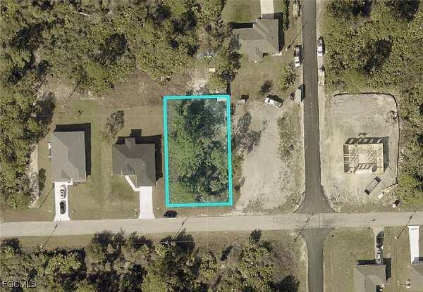 0.25 Acres of Residential Land for Sale in Lehigh Acres, Florida