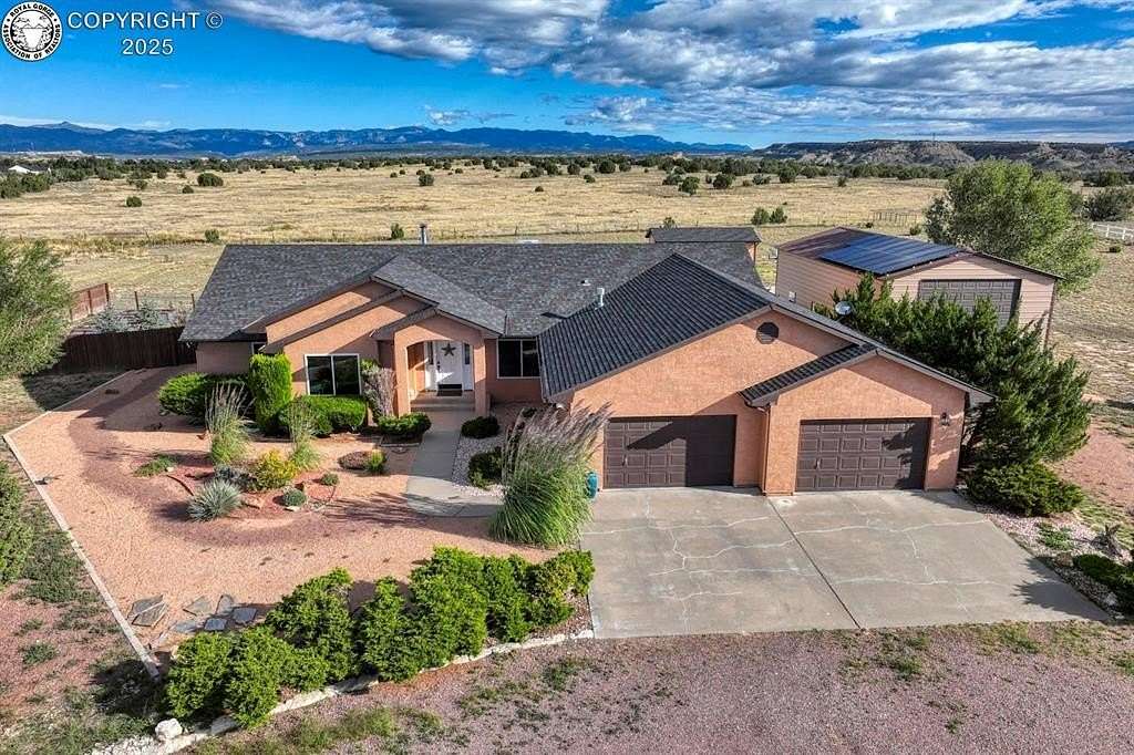 2.65 Acres of Land with Home for Sale in Penrose, Colorado