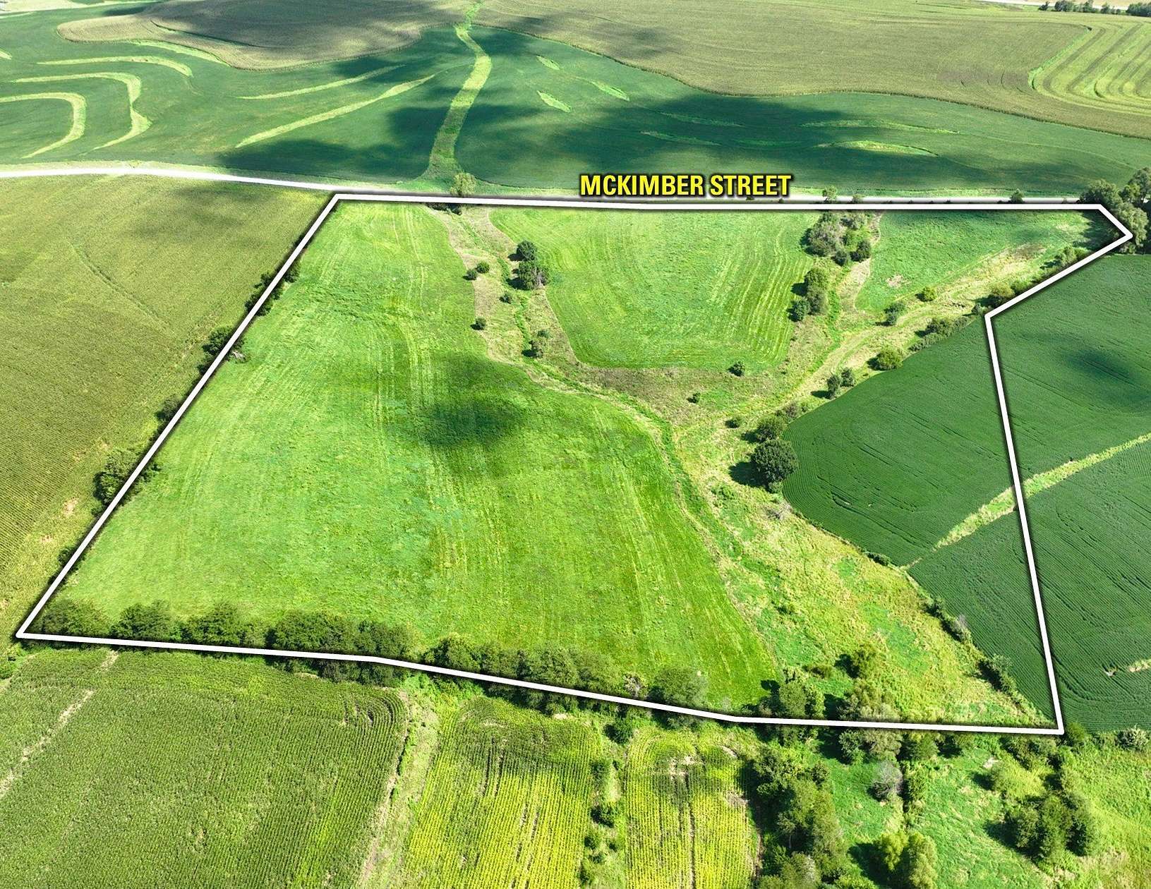 32.3 Acres of Agricultural Land for Sale in Knoxville, Iowa