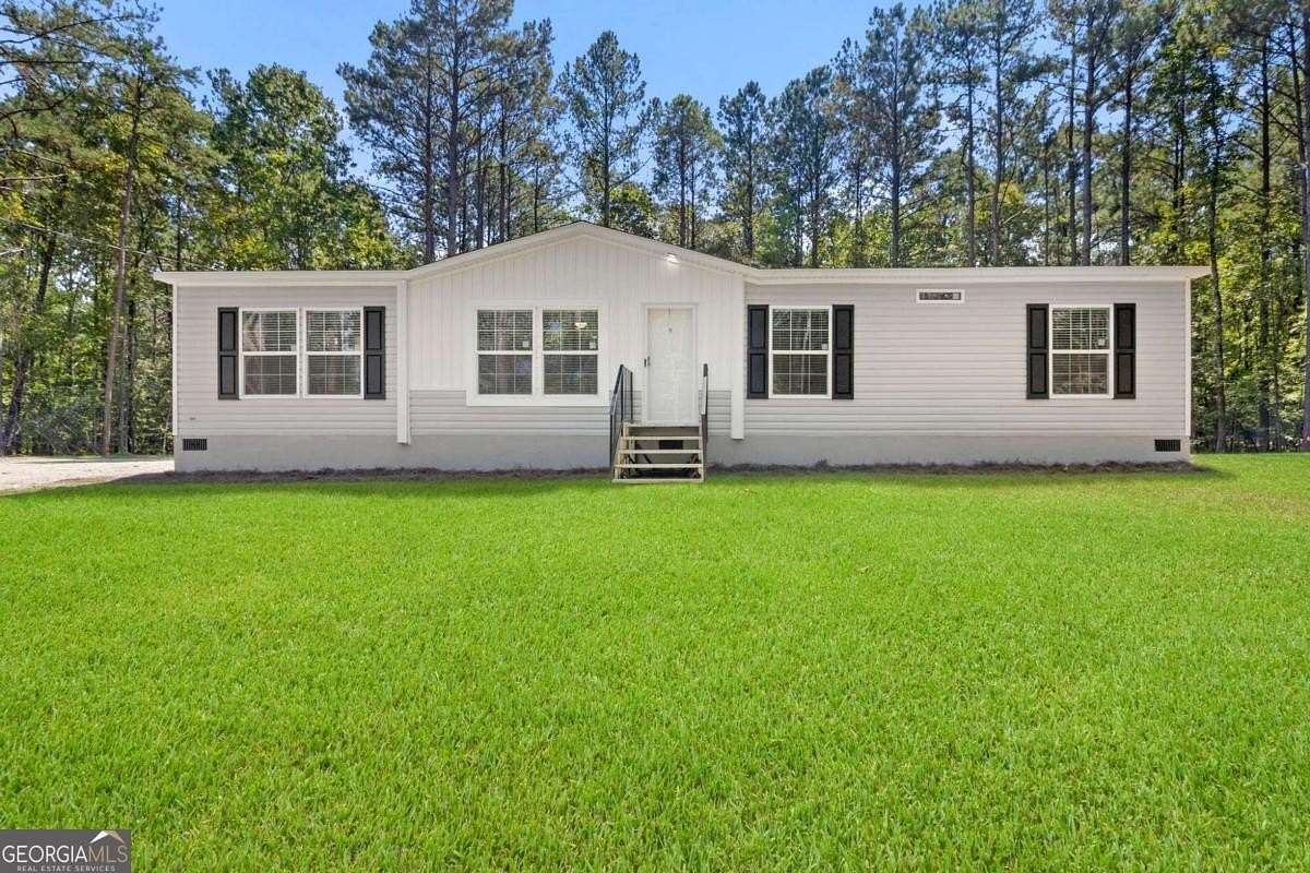 3.6 Acres of Residential Land with Home for Sale in Eatonton, Georgia