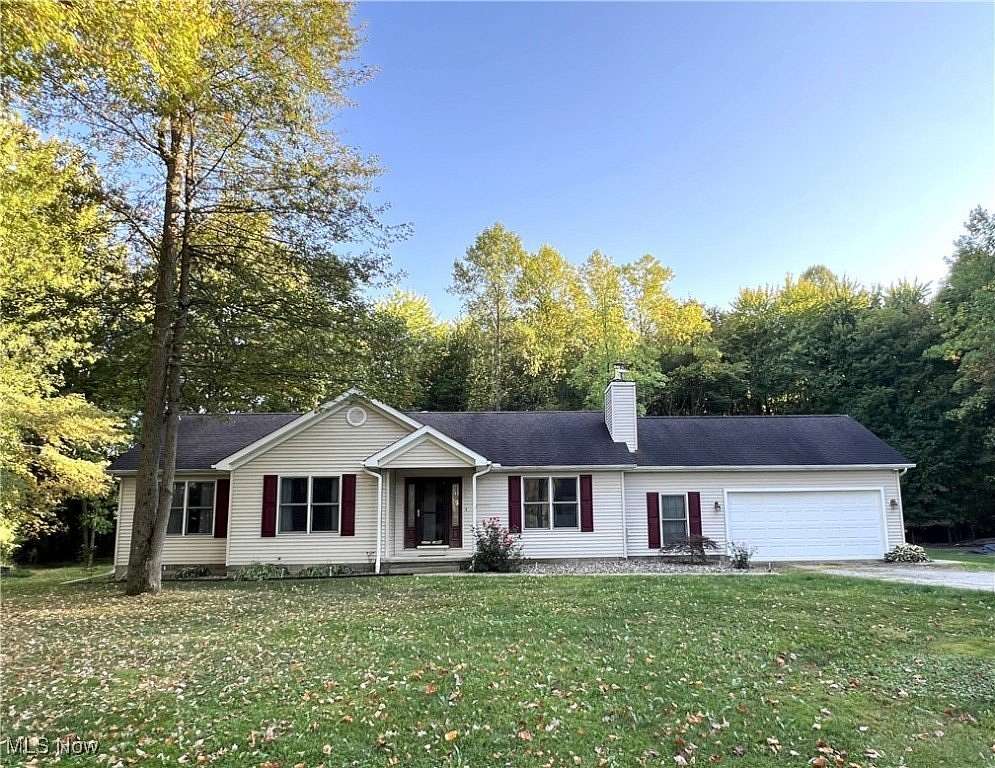 2.48 Acres of Residential Land with Home for Sale in Pierpont, Ohio