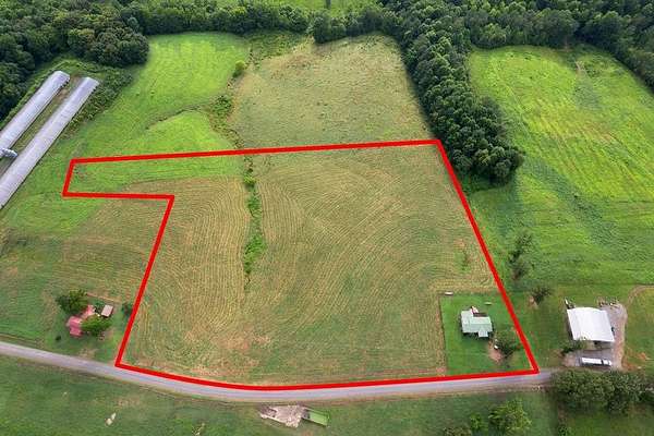 6.59 Acres of Residential Land with Home for Sale in Bowdon, Georgia