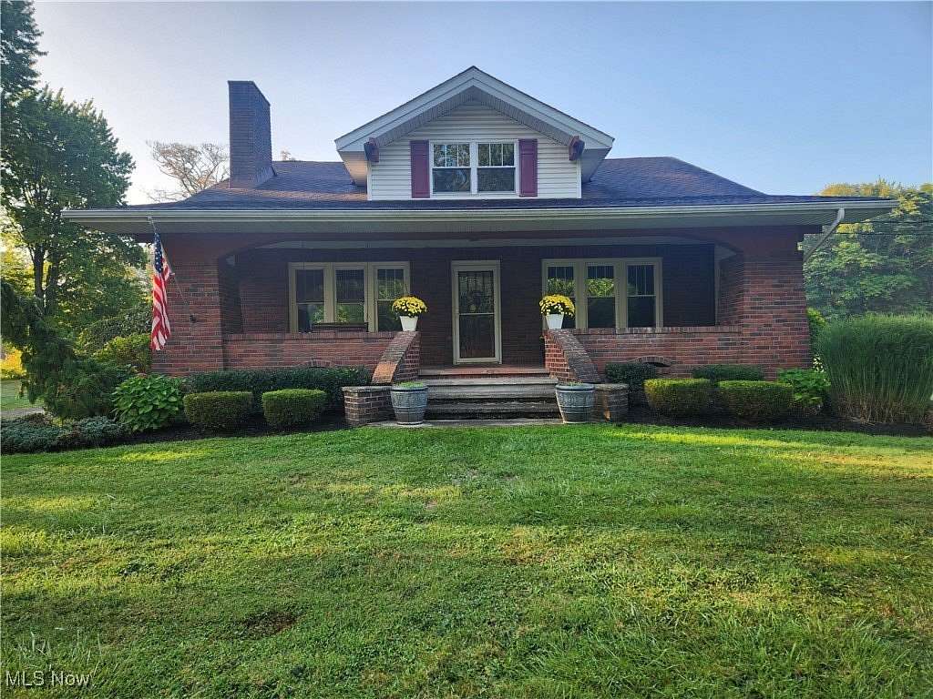 1.82 Acres of Residential Land with Home for Sale in Geneva, Ohio