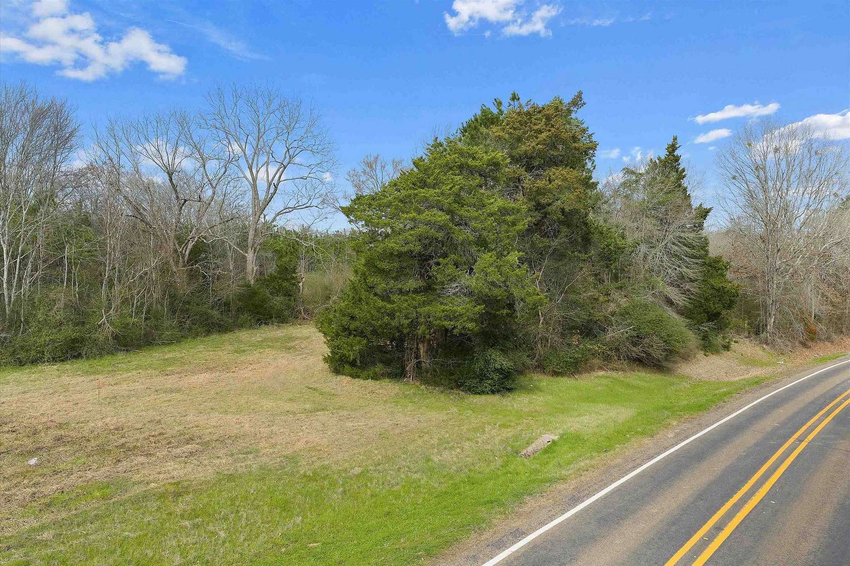 22 Acres of Recreational Land for Sale in Joaquin, Texas