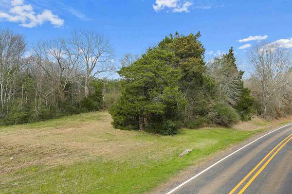 22 Acres of Recreational Land for Sale in Joaquin, Texas