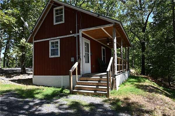 1.75 Acres of Residential Land with Home for Sale in Marshall, Arkansas