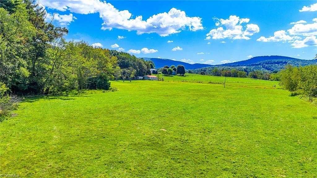 10 Acres of Land for Sale in Sparta, North Carolina