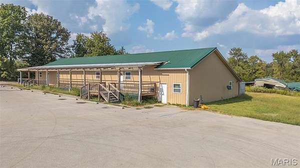 7.5 Acres of Improved Mixed-Use Land for Sale in Fairdealing, Missouri