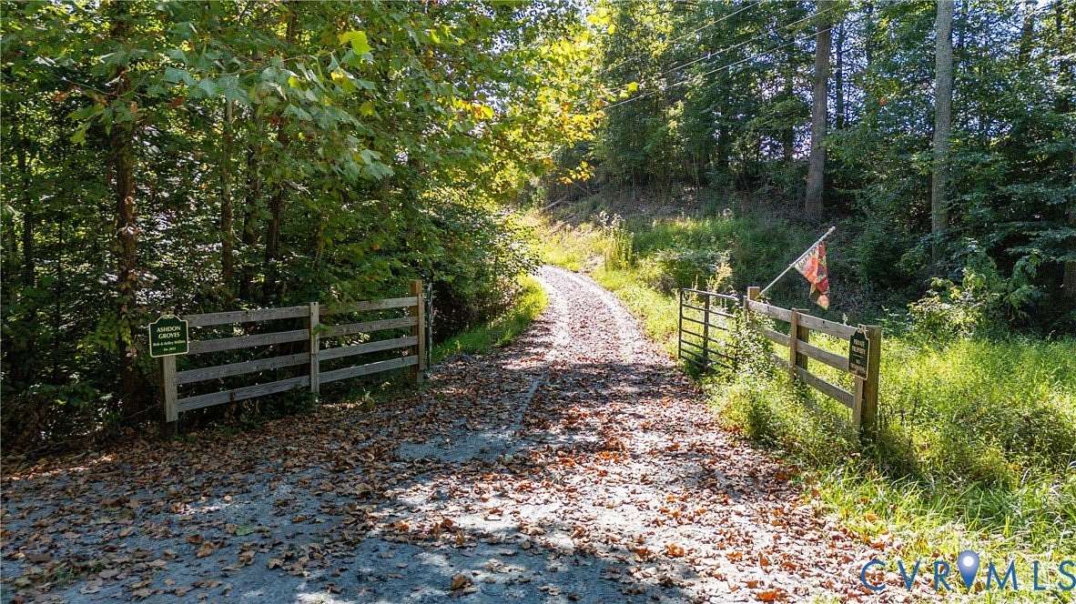 65 Acres of Land for Sale in Buckingham, Virginia