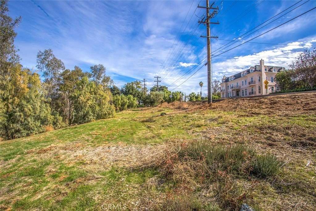 3 Acres of Residential Land for Sale in Redlands, California