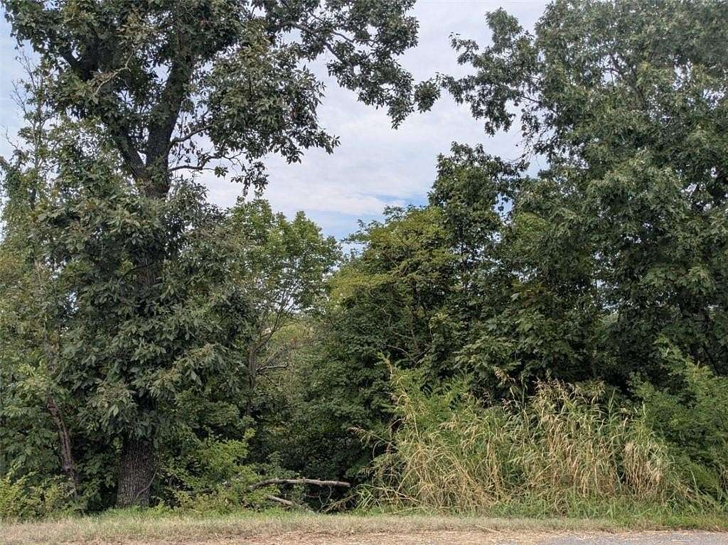 0.65 Acres of Residential Land for Sale in Holiday Island, Arkansas