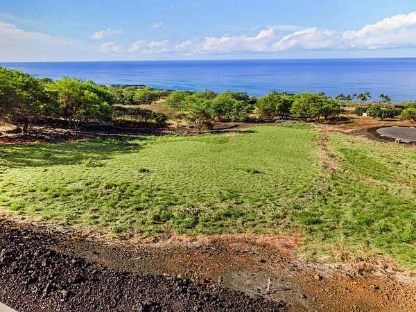 2 Acres of Residential Land for Sale in Kealakekua, Hawaii