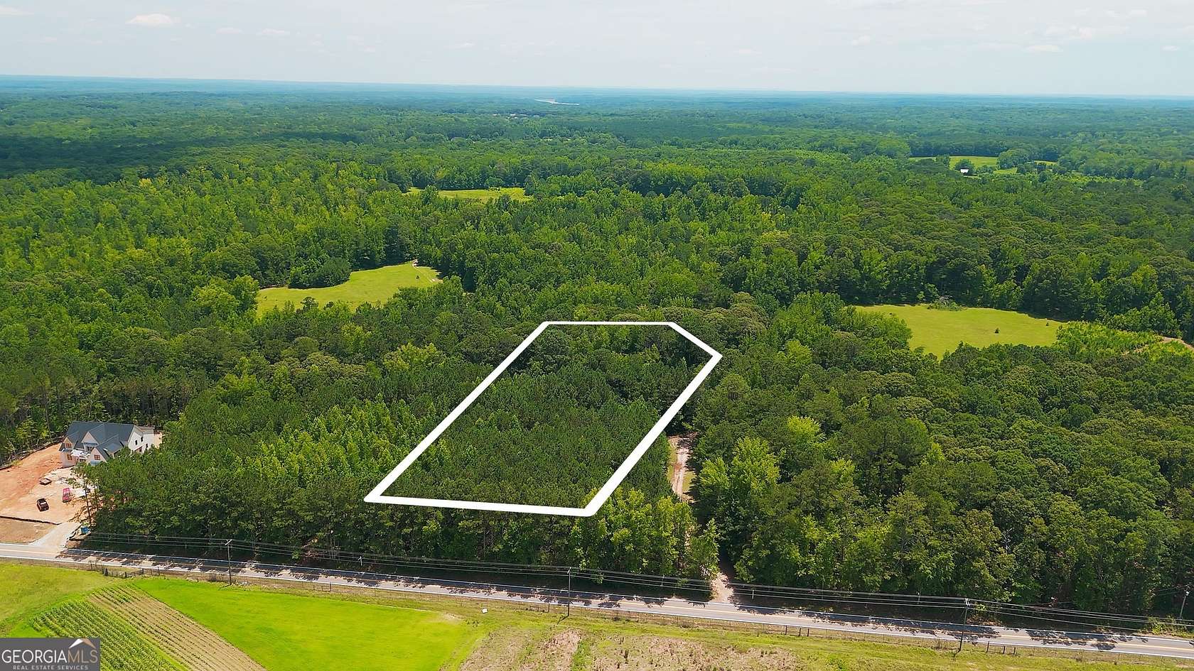 5 Acres of Residential Land with Home for Sale in Fayetteville, Georgia