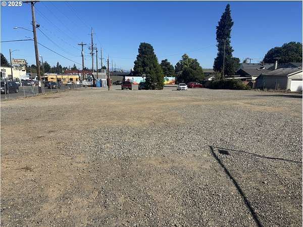 0.84 Acres of Mixed-Use Land for Sale in Portland, Oregon