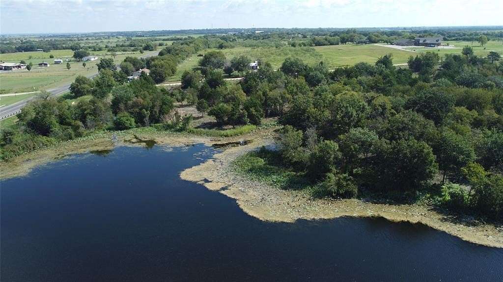 2.48 Acres of Residential Land for Sale in Hubbard, Texas