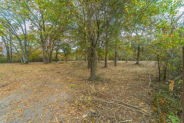 5.4 Acres of Residential Land for Sale in Greenville, Texas