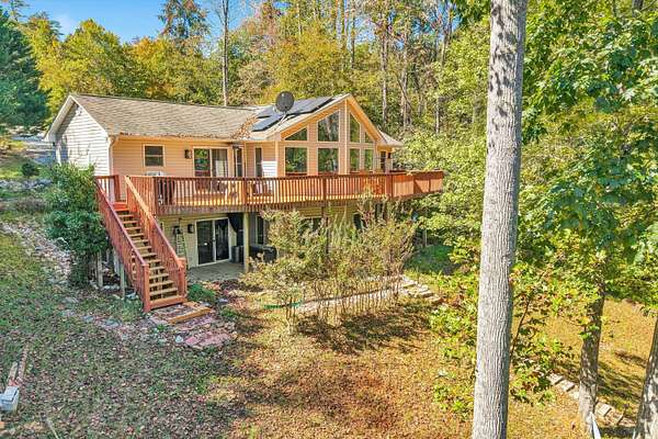 2.3 Acres of Residential Land with Home for Sale in Pittsville, Virginia