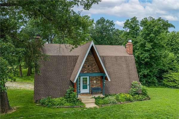 3.5 Acres of Land with Home for Sale in Knob Noster, Missouri