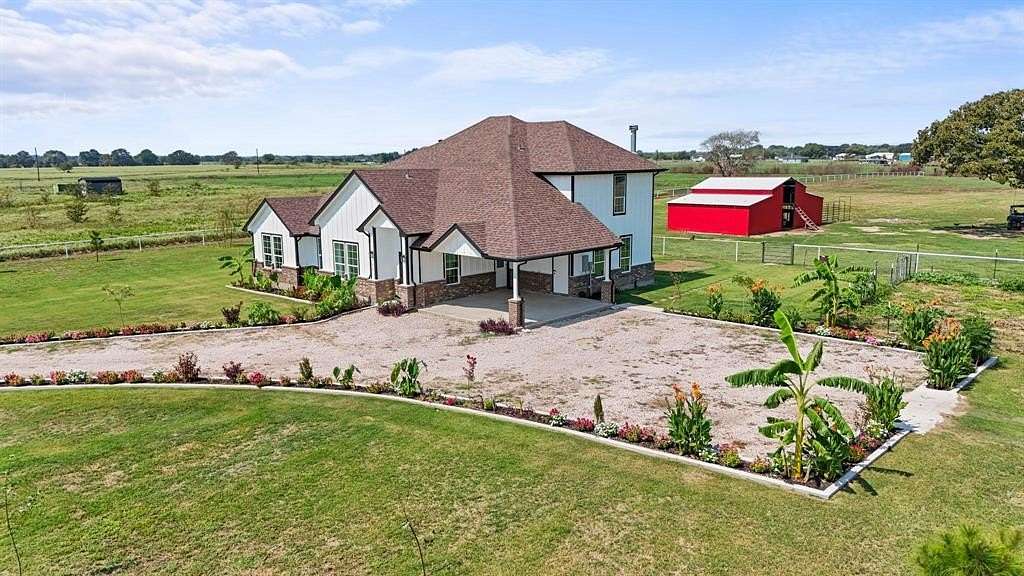 10.7 Acres of Land with Home for Sale in Wills Point, Texas
