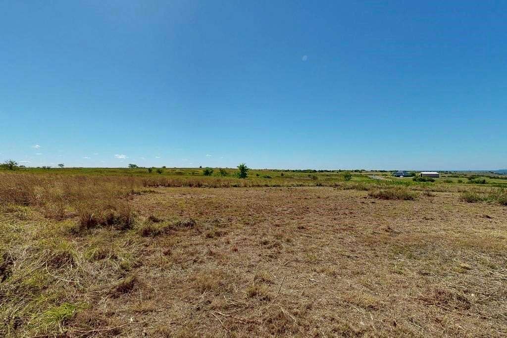 2 Acres of Residential Land for Sale in Granbury, Texas