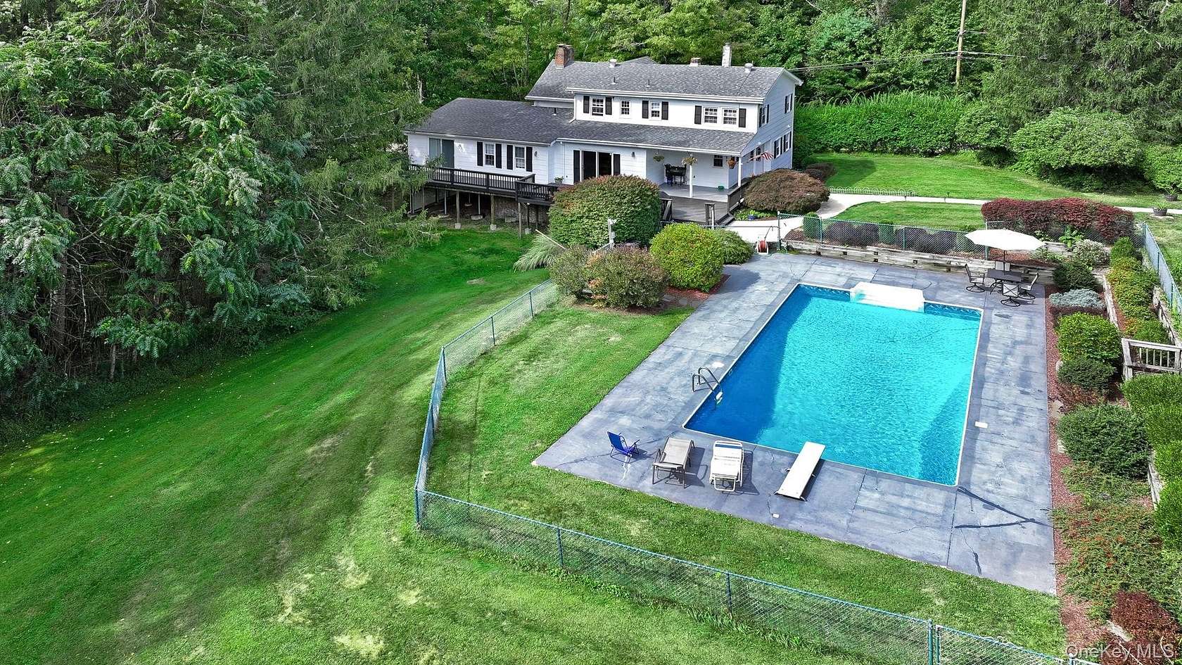 5.2 Acres of Residential Land with Home for Sale in Middletown, New York