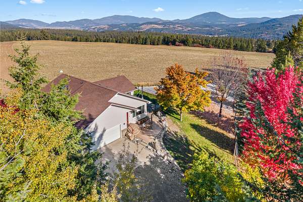 6.66 Acres of Land with Home for Sale in Colville, Washington