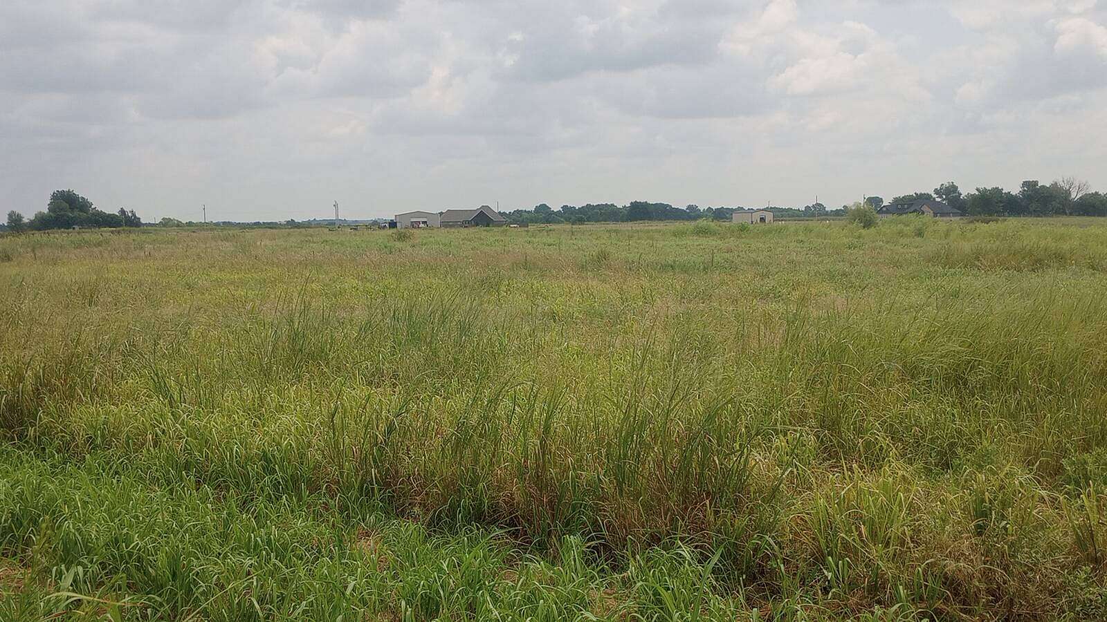 12 Acres of Land for Sale in Crescent, Oklahoma