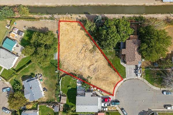 0.18 Acres of Residential Land for Sale in Kennewick, Washington