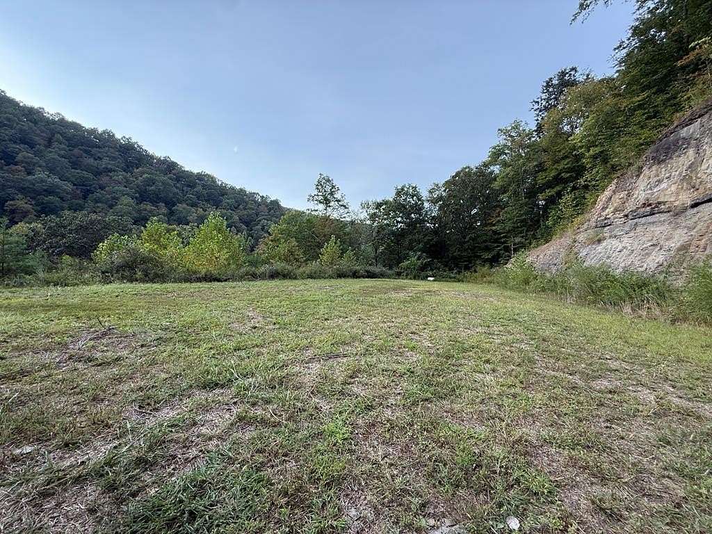 1.5 Acres of Residential Land for Sale in Pikeville, Kentucky