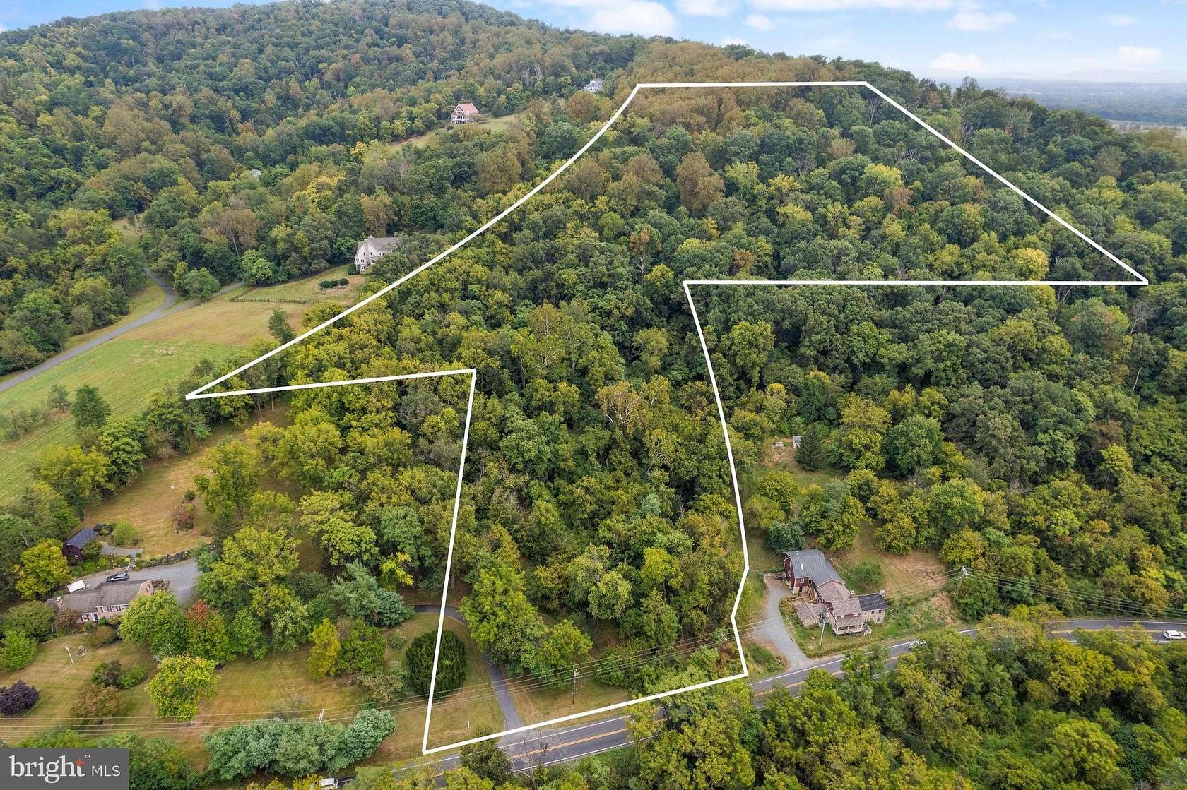 21 Acres of Recreational & Residential Land for Sale in Hillsboro, Virginia