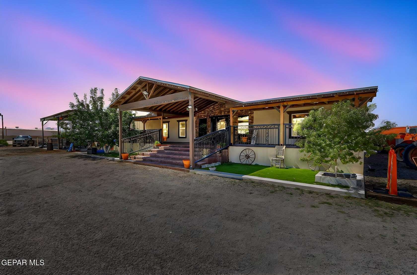 2 Acres of Residential Land with Home for Sale in Sunland Park, New Mexico