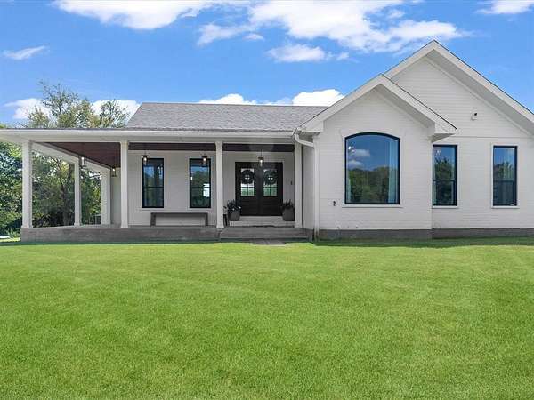 8.68 Acres of Residential Land with Home for Sale in Gunter, Texas