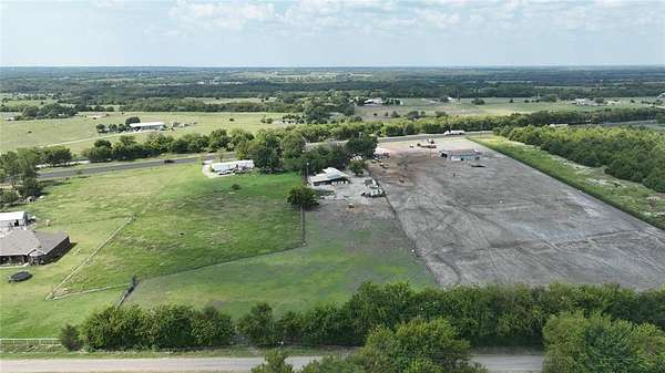 6.5 Acres of Residential Land for Sale in Celeste, Texas