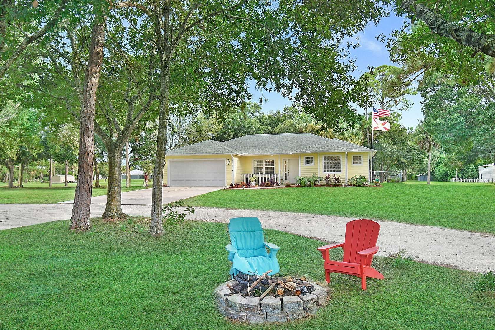 2 Acres of Residential Land with Home for Sale in Fort Pierce, Florida