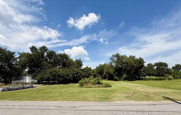0.4 Acres of Residential Land for Sale in Golden Meadow, Louisiana