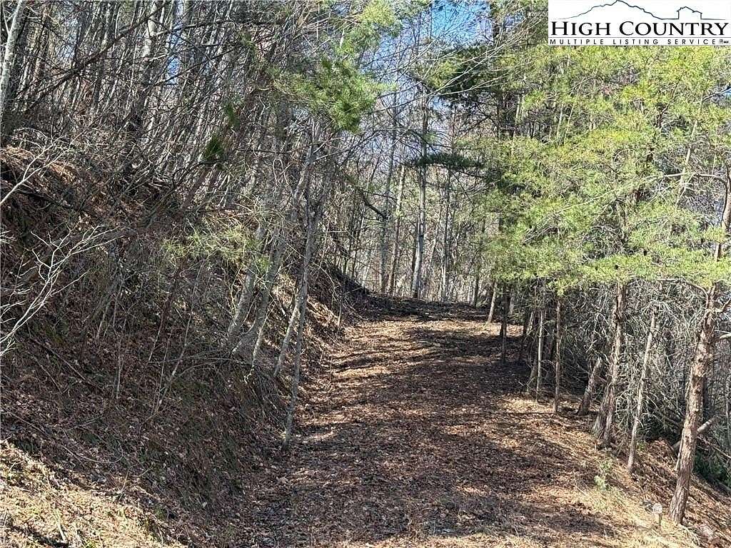 1.56 Acres of Land for Sale in Jefferson, North Carolina