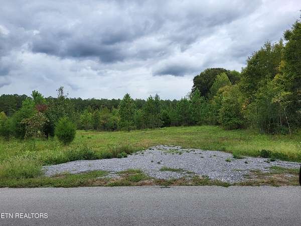 5 Acres of Land for Sale in Riceville, Tennessee