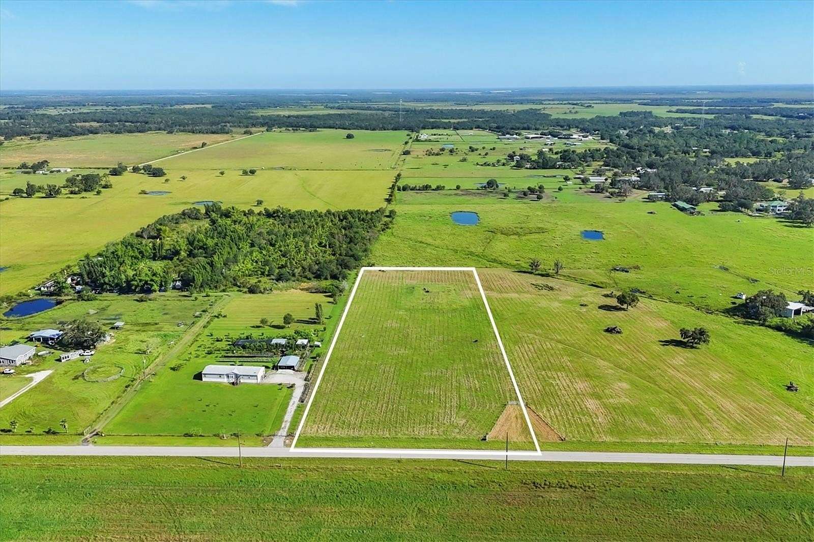 5 Acres of Land for Sale in Myakka City, Florida