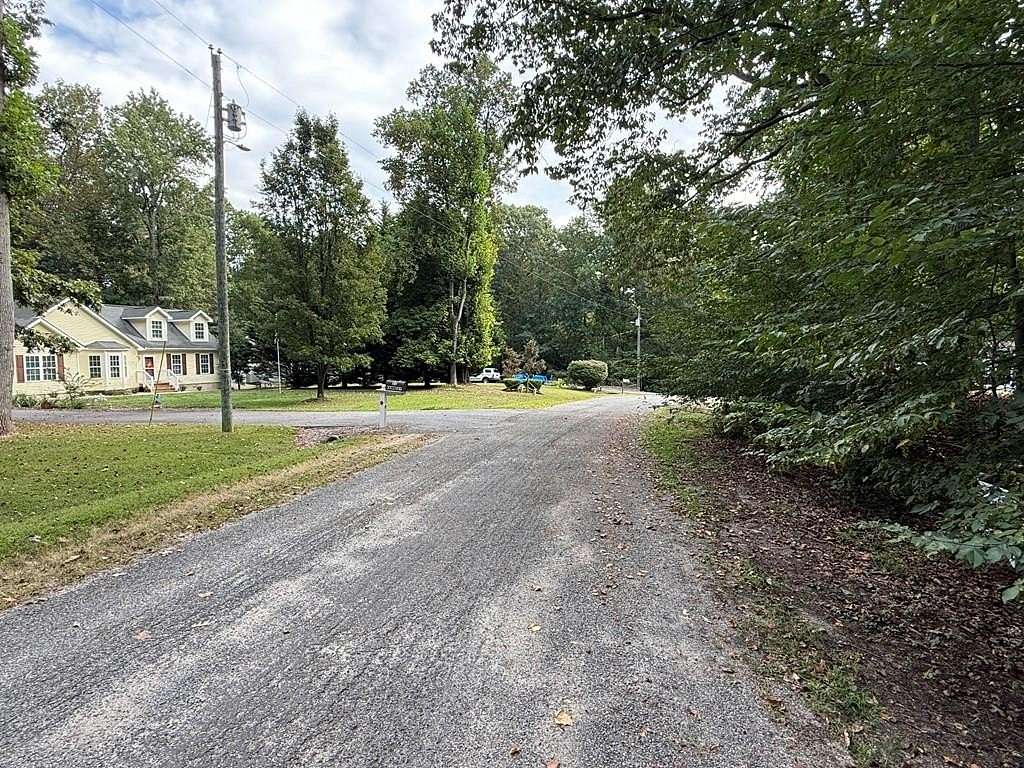 0.4 Acres of Residential Land for Sale in Montross, Virginia