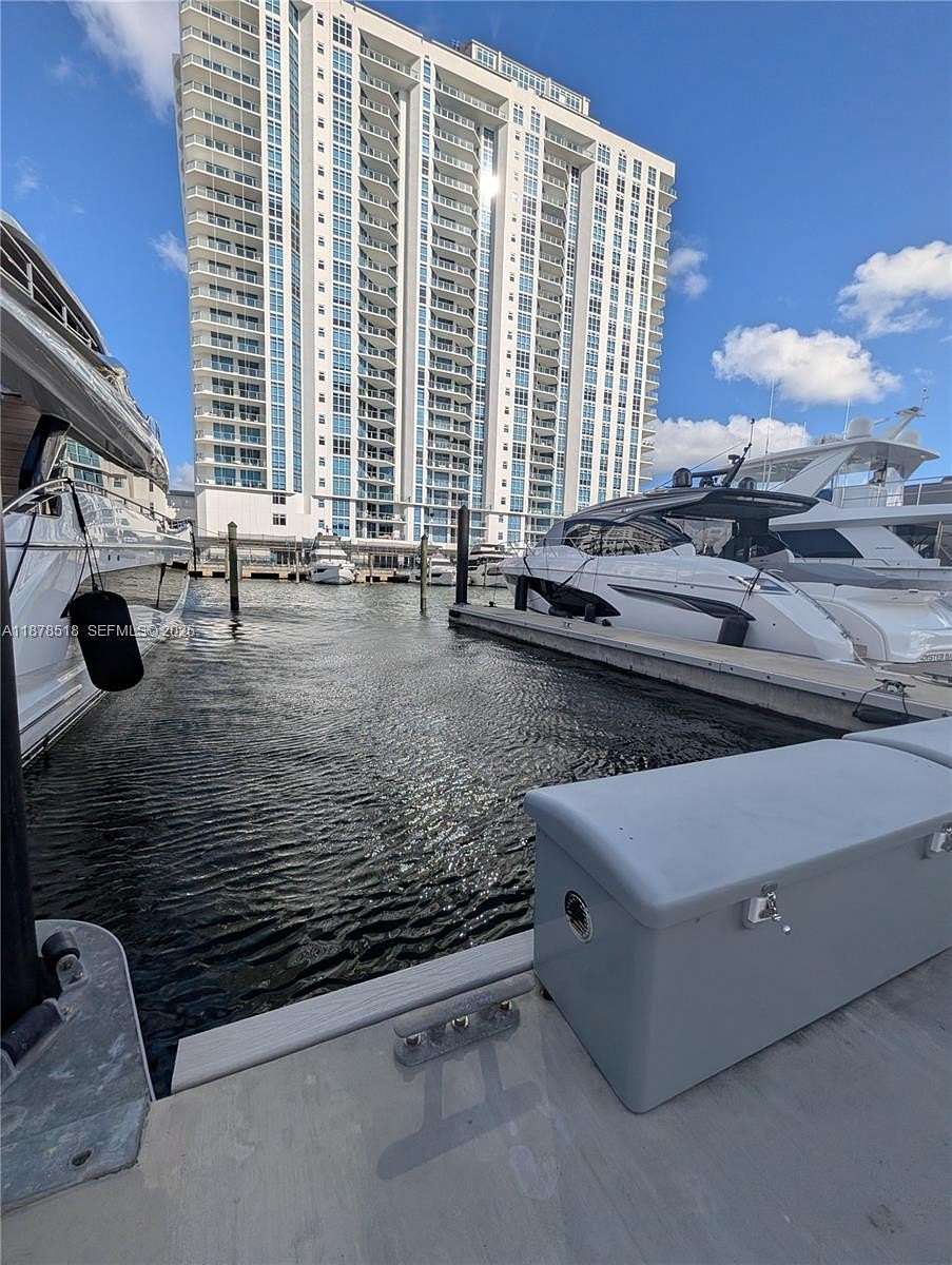 Land for Sale in Sunny Isles Beach, Florida