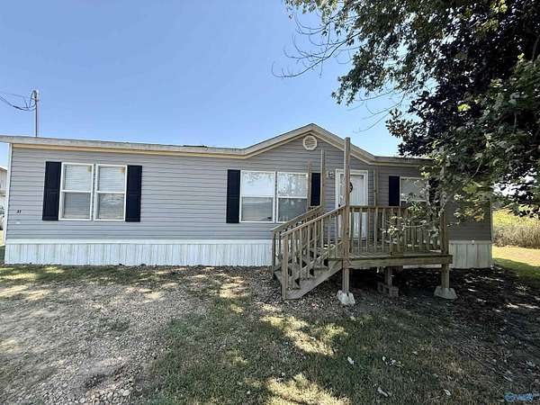 3 Acres of Residential Land with Home for Sale in Gadsden, Alabama