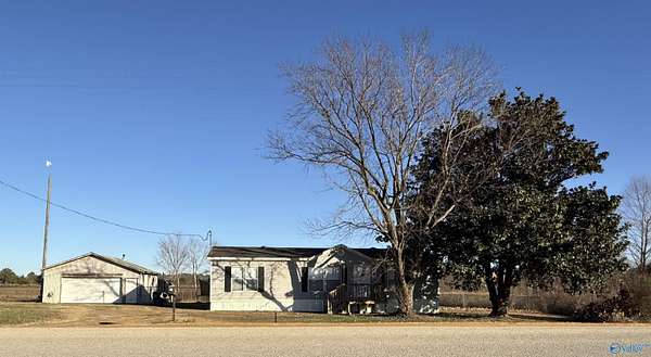 3 Acres of Residential Land with Home for Sale in Gadsden, Alabama