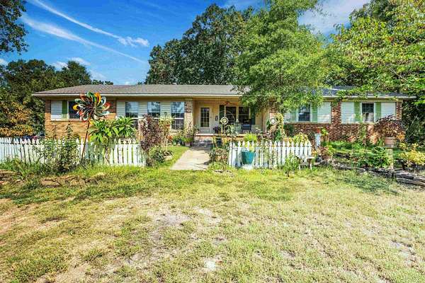 5 Acres of Residential Land with Home for Sale in Conway, Arkansas