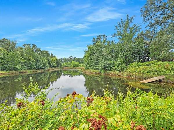 35.1 Acres of Agricultural Land for Sale in Paris, Texas