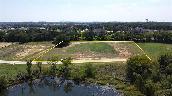 2 Acres of Residential Land for Sale in Bartonville, Texas