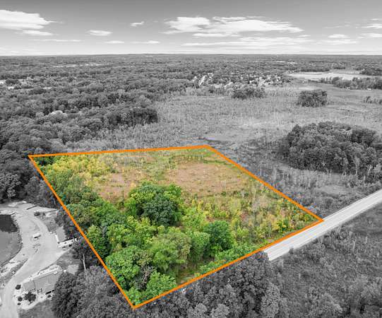 5.55 Acres of Residential Land for Sale in South Lyon, Michigan