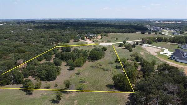 5 Acres of Land for Sale in Argyle, Texas
