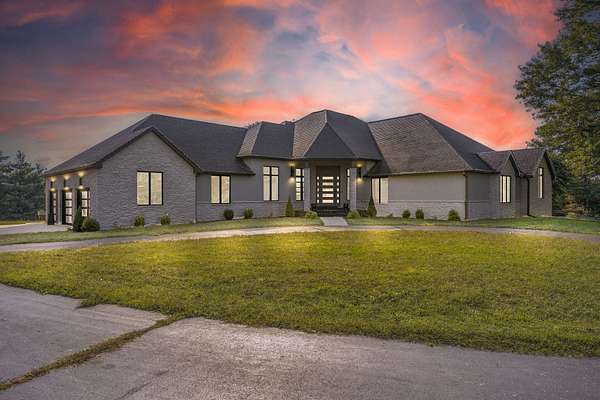 4 Acres of Residential Land with Home for Sale in Springfield, Missouri